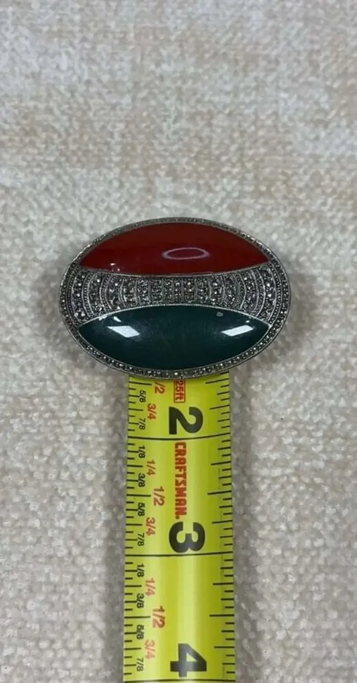 Art Deco Style Sterling Silver Marcasite Green Agate Red Carnelian Oval Brooch